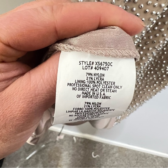 CACHE embellished nude dress, mini, sparkle size 4 - Picture 9 of 12